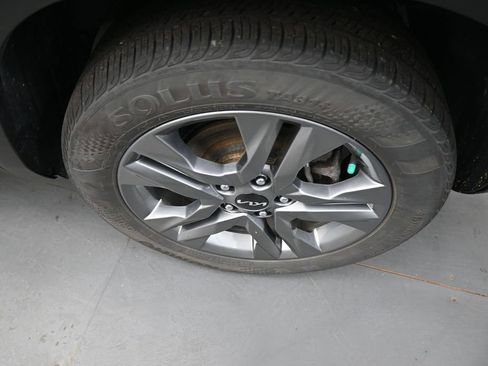 Used 2023 Kia Seltos S w/ Navigation Package AWD/4WD image 9