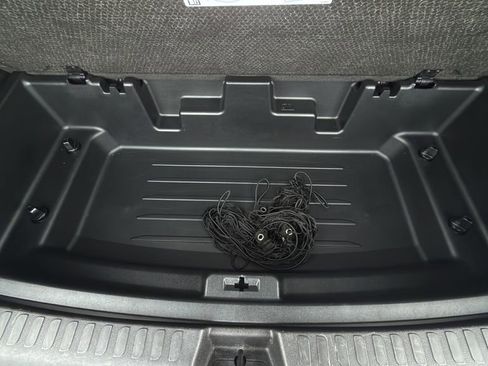 Used 2024 Chevrolet Traverse LT w/ Enhanced Driving Package FWD image 20
