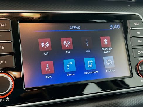 Used 2024 Nissan Kicks S image 19