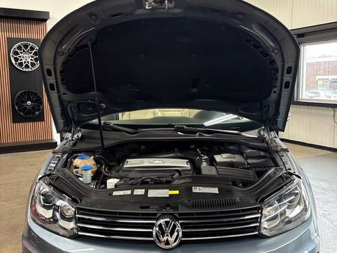 Used 2012 Volkswagen Eos Executive image 59