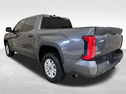 Used 2023 Toyota Tundra SR5 w/ SR5 Convenience Package AWD/4WD image 3