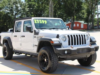 Used 2020 Jeep Gladiator Sport w/ Quick Order Package 24S