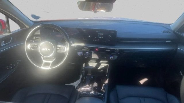 Used 2025 Kia K5 EX FWD image 15