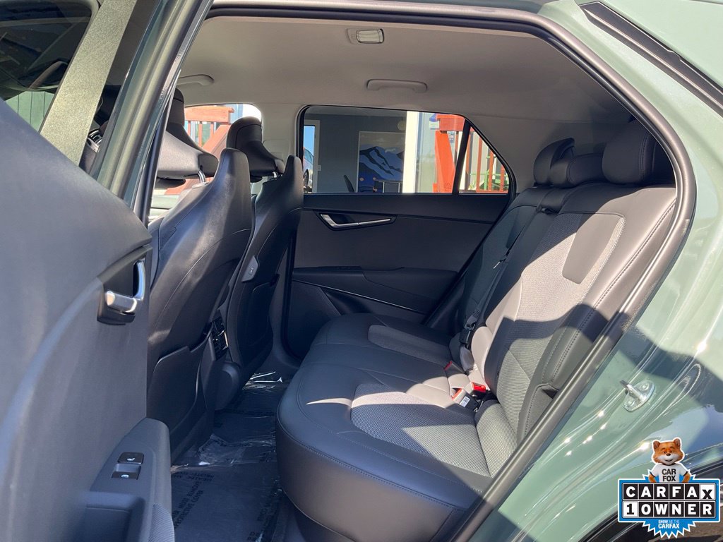 Used 2025 Kia Niro Wind w/ Wind Preserve Package FWD image 9