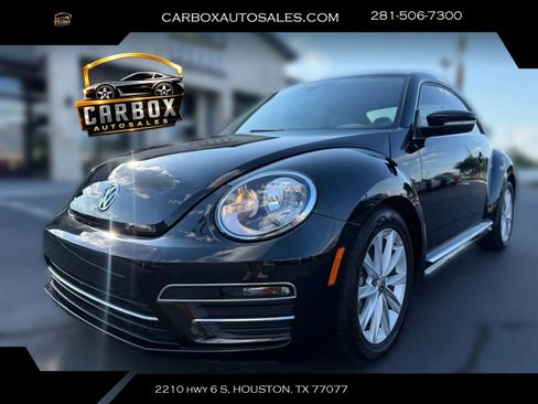 Used 2018 Volkswagen Beetle 2.0T SE FWD image 1