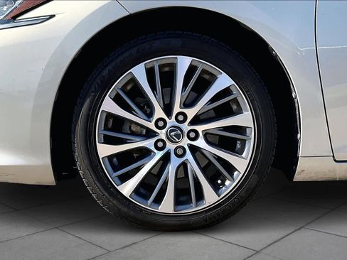 Used 2019 Lexus ES 350 image 8