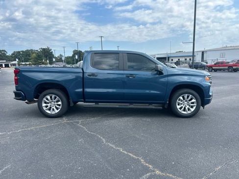 Used 2024 Chevrolet Silverado 1500 Custom RWD image 5