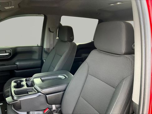 Used 2021 Chevrolet Silverado 1500 Custom Trail Boss w/ LPO, Dark Essentials Package AWD/4WD image 18
