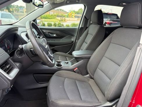 Used 2024 GMC Terrain SLE AWD/4WD image 22