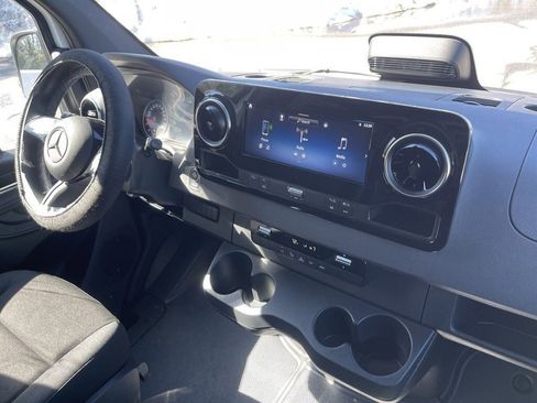 New 2026 Mercedes-Benz Sprinter 2500 image 15
