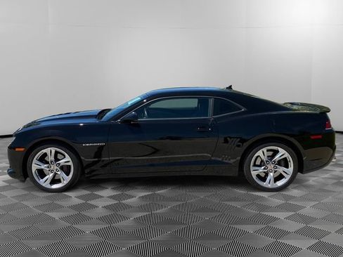 Used 2014 Chevrolet Camaro SS w/ RS Package RWD image 2