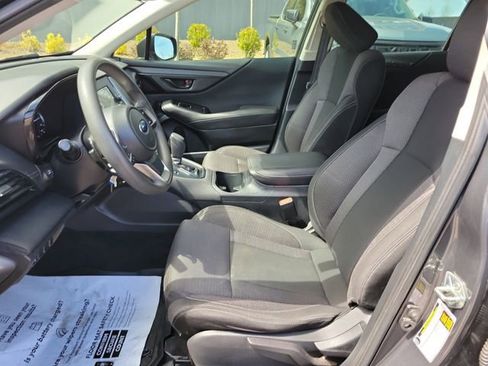 Used 2021 Subaru Outback AWD/4WD image 17
