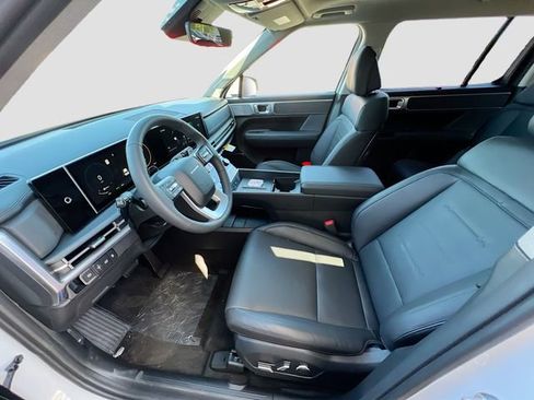 New 2025 Hyundai Santa Fe Limited AWD/4WD image 22