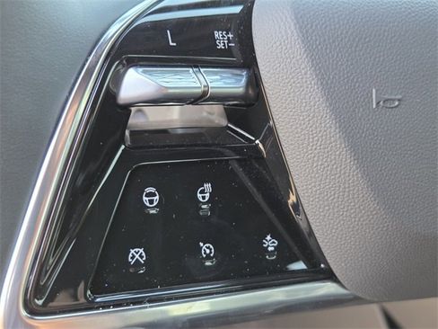 New 2026 Cadillac Escalade Luxury image 22