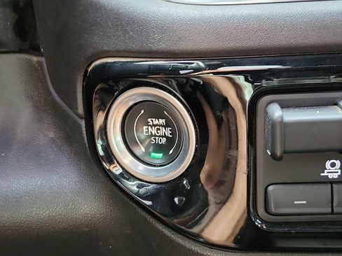 Used 2022 GMC Sierra 1500 Elevation AWD/4WD image 23
