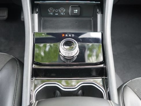 Used 2023 Jeep Grand Cherokee Altitude AWD/4WD image 23