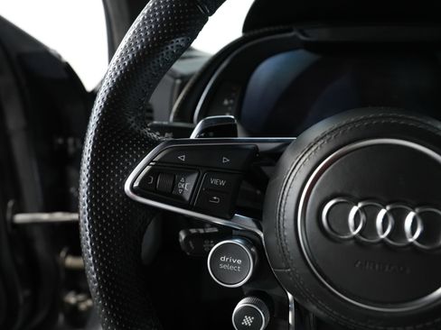 Used 2017 Audi R8 V10 plus image 34