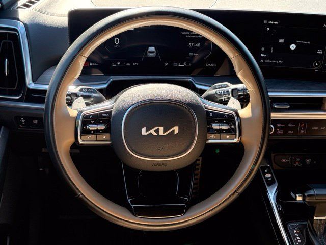 Used 2025 Kia Sorento SX Prestige w/ Olive Brown Leather Package AWD/4WD image 42