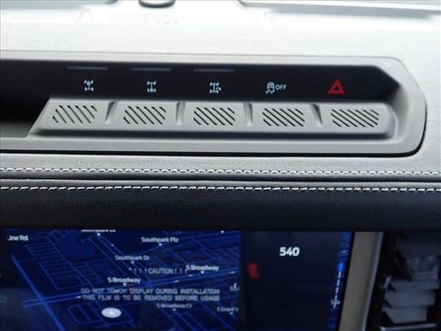 New 2026 Ford Bronco Outer Banks w/ Sasquatch Package AWD/4WD image 18