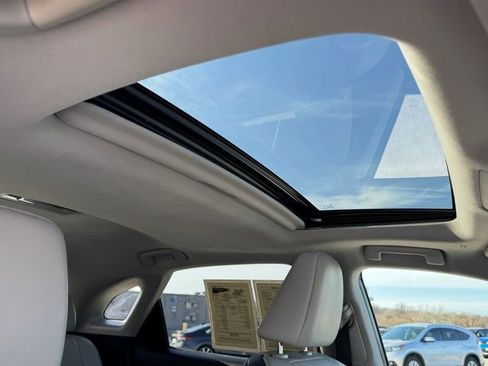 Used 2016 Lexus RX 350 350 w/ Premium Package image 9