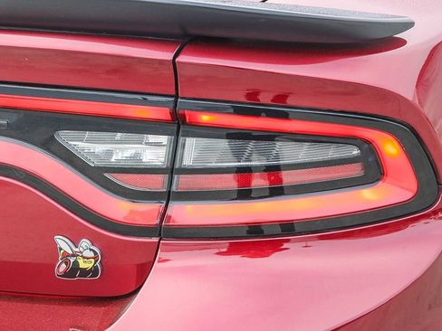 Used 2022 Dodge Charger Scat Pack RWD image 9