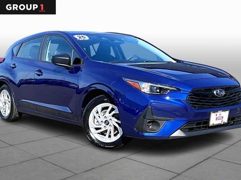 Used 2025 Subaru Impreza 2.0i image 2