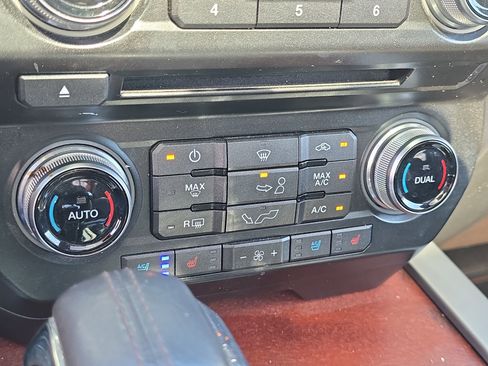 Used 2016 Ford F150 King Ranch w/ Equipment Group 601A Luxury image 19