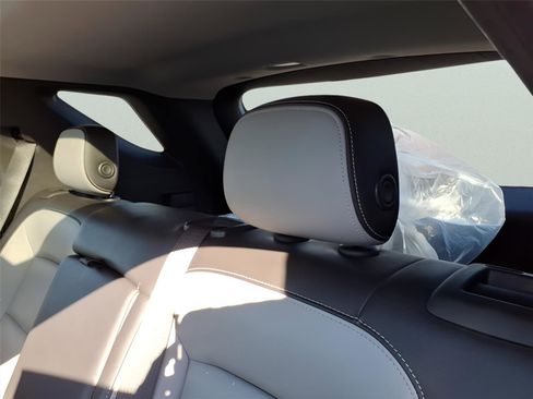 Used 2019 Chevrolet Equinox Premier image 13