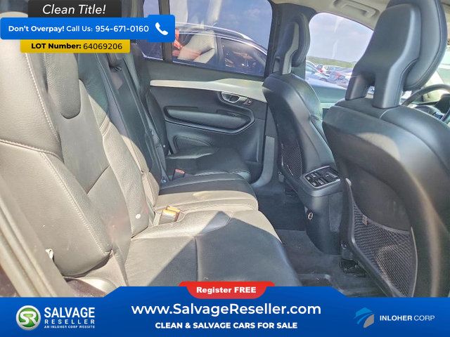 Used 2017 Volvo XC90 T6 Momentum w/ Vision Package AWD/4WD image 15