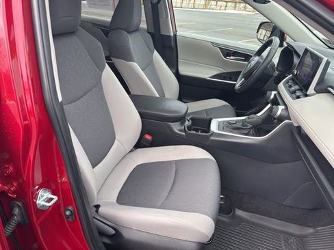 Certified 2024 Toyota RAV4 XLE w/ Convenience Package image 13