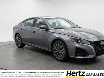 Used 2025 Nissan Altima 2.5 SV