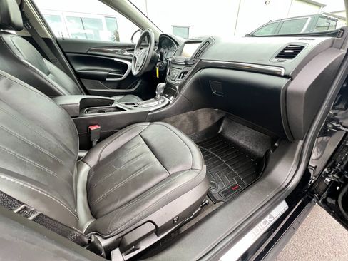 Used 2015 Buick Regal image 26