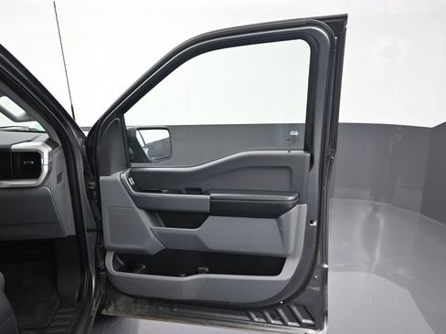 Used 2022 Ford F150 XLT AWD/4WD image 36
