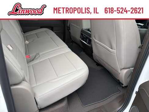 New 2026 GMC Sierra 1500 SLT w/ SLT Premium Plus Package image 9