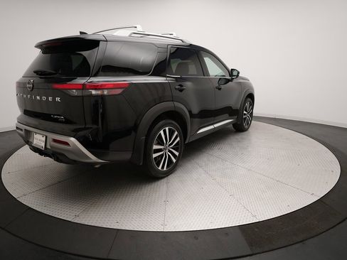 Certified 2024 Nissan Pathfinder Platinum w/ Cargo Package image 38