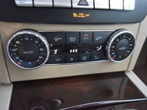 Used 2014 Mercedes-Benz C 250 Sedan image 21