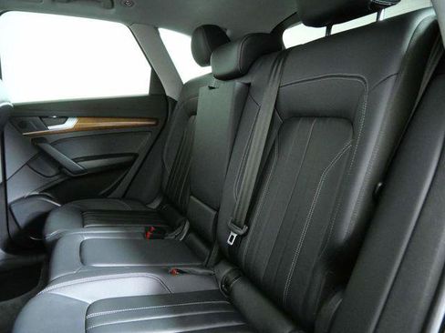Used 2023 Audi Q5 2.0T Premium w/ Convenience Package AWD/4WD image 15