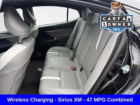 Used 2025 Toyota Camry SE FWD image 23