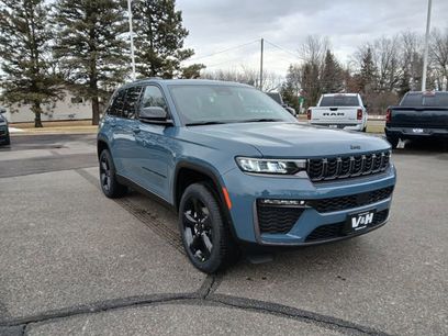 New 2026 Jeep Grand Cherokee Limited w/ Limited Altitude Package