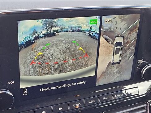 New 2025 Nissan Pathfinder SL image 15