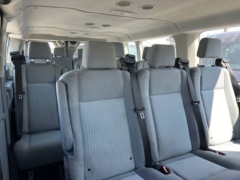 Used 2019 Ford Transit 350 XLT RWD image 12