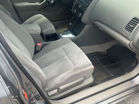 Used 2007 Nissan Altima 2.5 S w/ Technology Pkg FWD image 8
