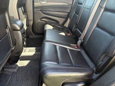 Used 2021 Jeep Grand Cherokee Limited AWD/4WD image 13