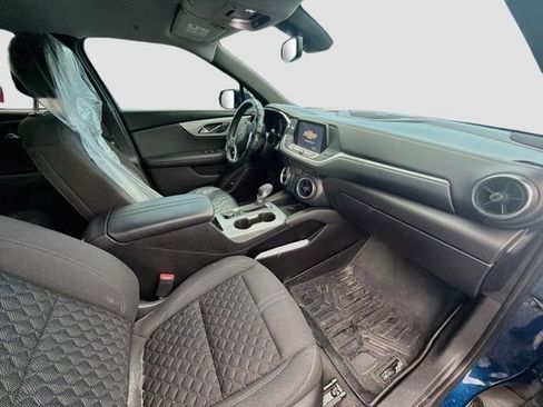 Used 2022 Chevrolet Blazer LT FWD image 11