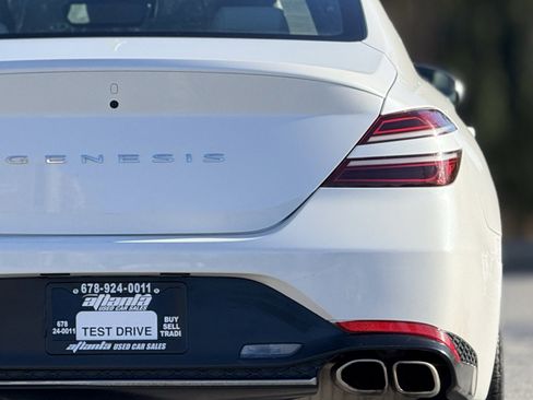 Used 2022 Genesis G70 2.0T image 16