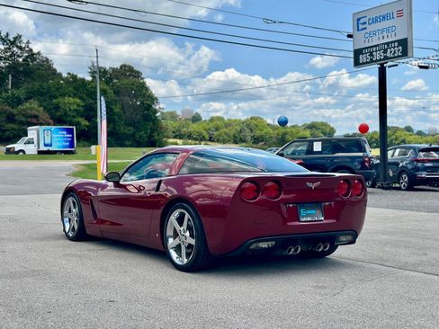 Used 2006 Chevrolet Corvette Coupe w/ Preferred Equipment Group RWD image 7