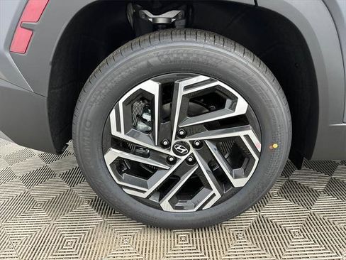 New 2025 Hyundai Tucson Limited image 19