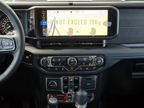 New 2026 Jeep Wrangler Unlimited Rubicon w/ Safety Group image 33