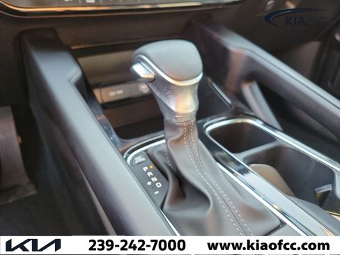 Certified 2025 Kia Telluride LX FWD image 29