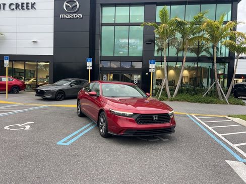 Used 2024 Honda Accord EX image 3